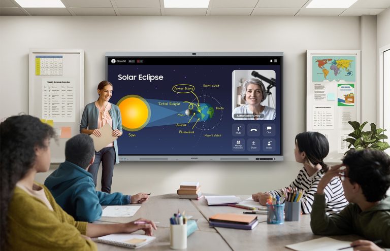 android interactive display untuk sekolah